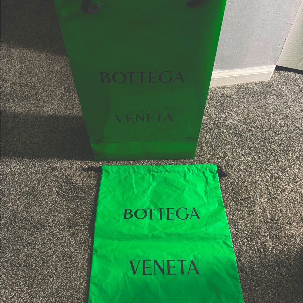Bottega Veneta Shopping Gift Bag And Canvas Shoe Bag